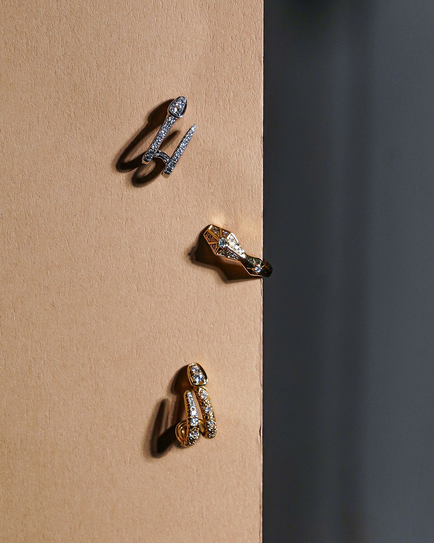 Double Mini Snake Huggies