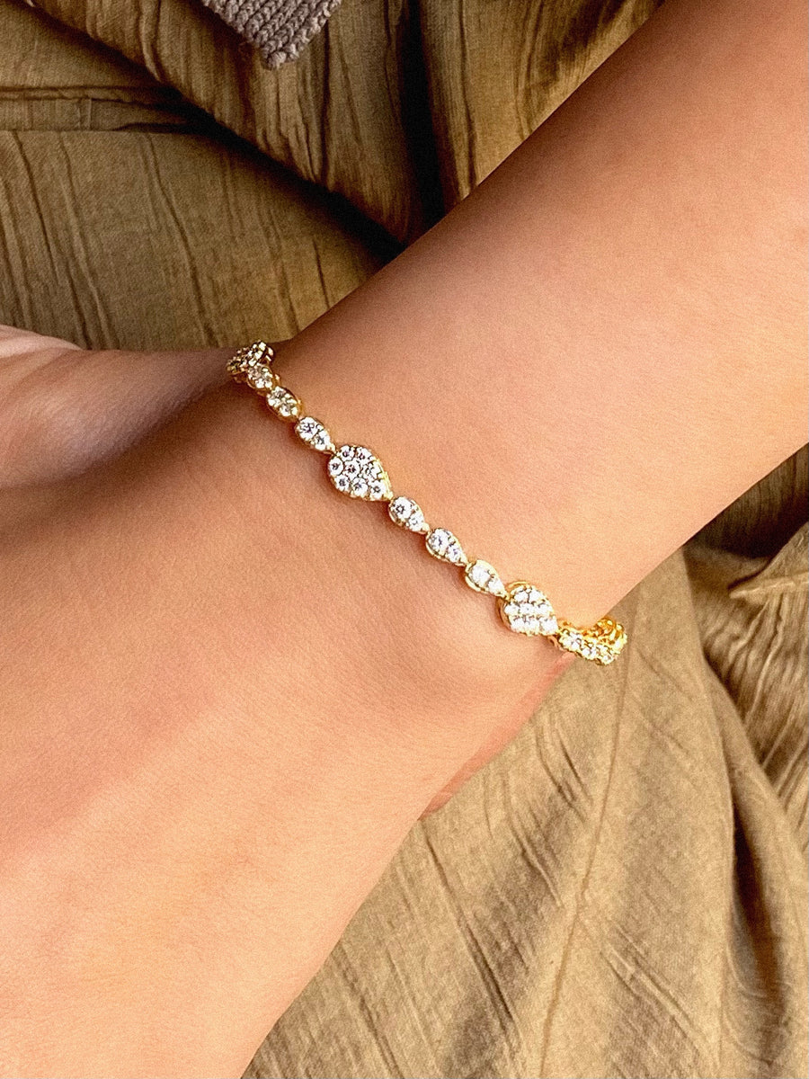 Illusion Diamond Bracelet - Pear